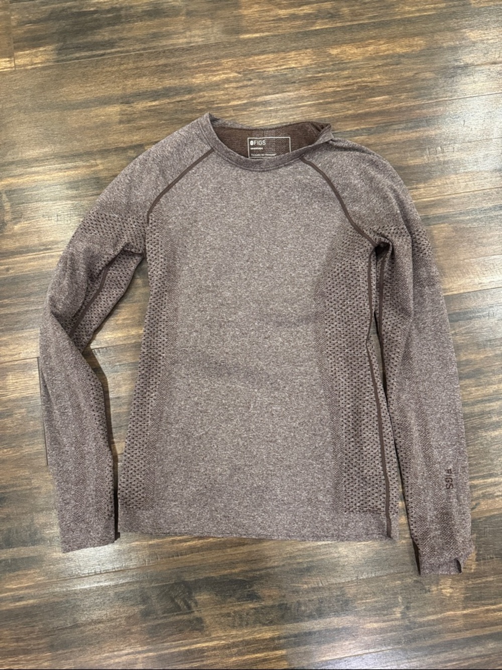 FIGS Heathered Taupe Long Salta Seamless Top